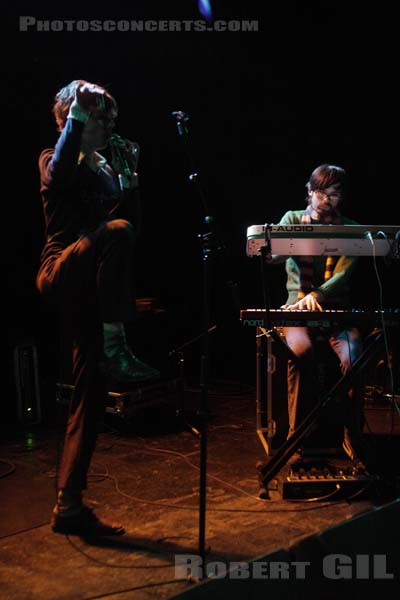 PARENTHETICAL GIRLS - 2008-12-11 - PARIS - Trabendo - 